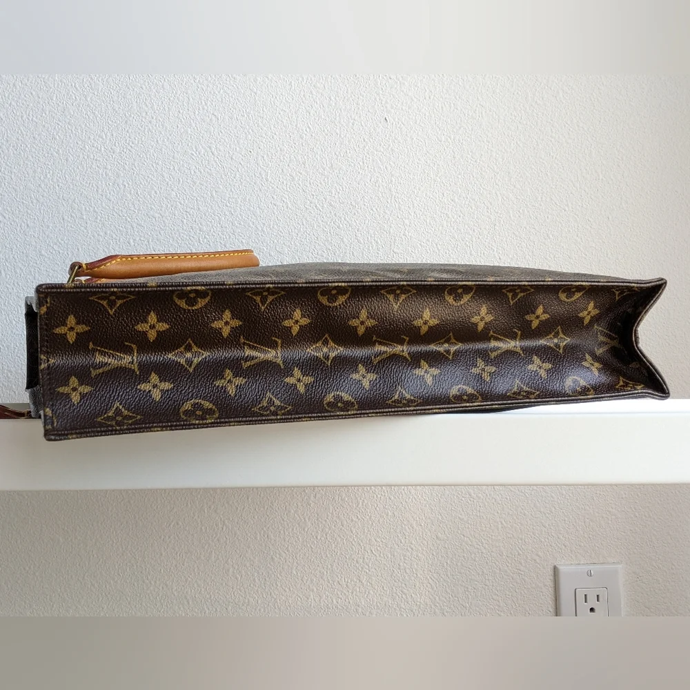 Louis Vuitton Monogram Sac Plat Bag